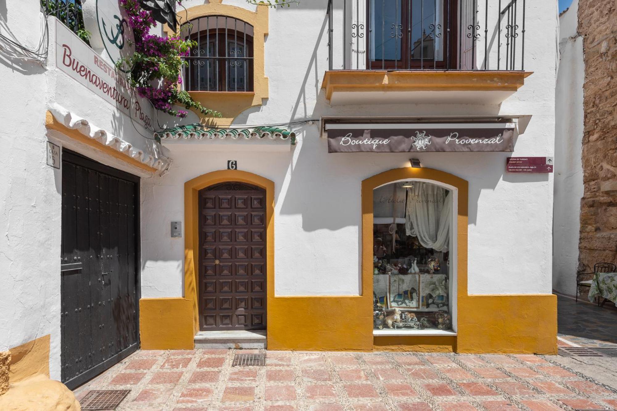 Encantadora Casa En El Casco Antiguo De Marbella Ngoại thất bức ảnh